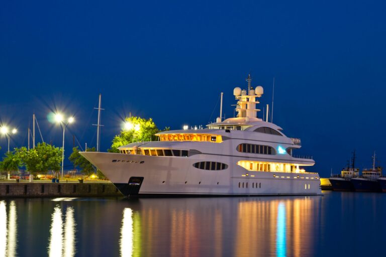 10 things that make multimillion-dollar yachts truly luxurious